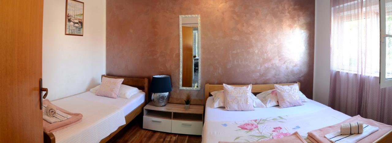 Apartman M&S Biograd na Moru Kültér fotó